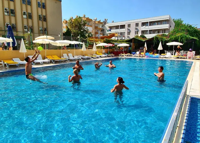 فندق Hedef Kleopatra Golden Sun *