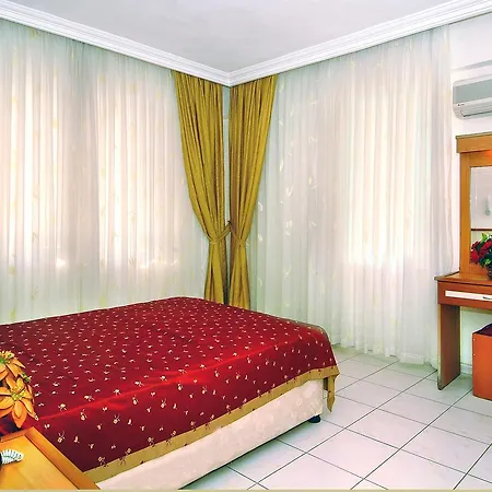 Отель Hedef Kleopatra Golden Sun *